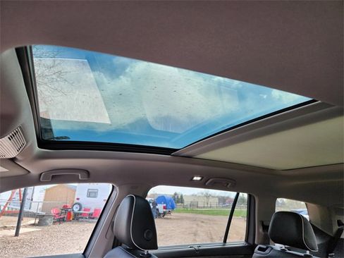 New 2025 Volkswagen Atlas SEL Premium R-Line image 24