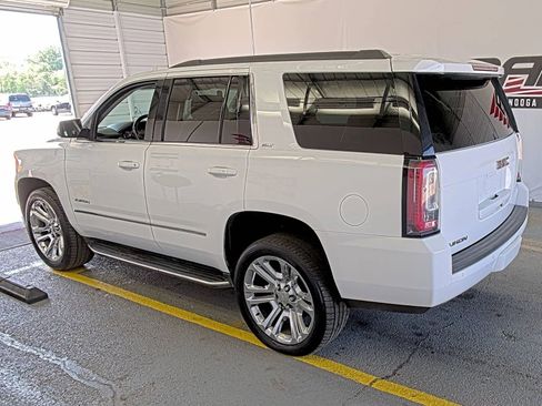 Used 2019 GMC Yukon SLT w/ Premium Edition AWD/4WD image 2