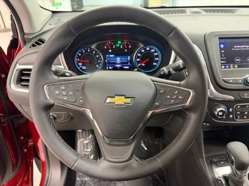 Certified 2024 Chevrolet Equinox LT AWD/4WD image 11
