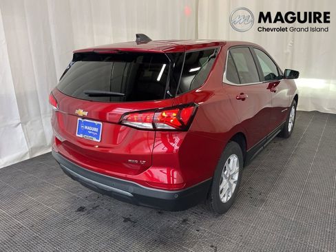 Used 2024 Chevrolet Equinox LT image 28