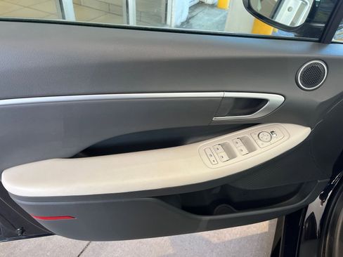 Used 2025 Hyundai Sonata SEL image 18