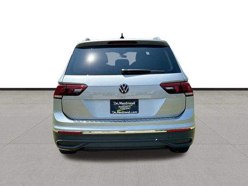 Used 2024 Volkswagen Tiguan SE FWD image 5