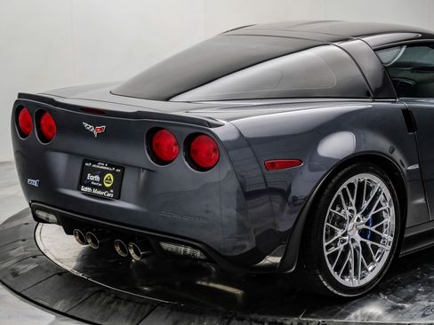 Used 2010 Chevrolet Corvette ZR1 w/ Preferred Equipment Group RWD image 20