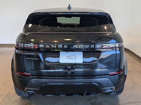 Used 2025 Land Rover Range Rover Evoque Dynamic SE image 4