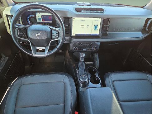 Certified 2023 Ford Bronco Everglades image 11