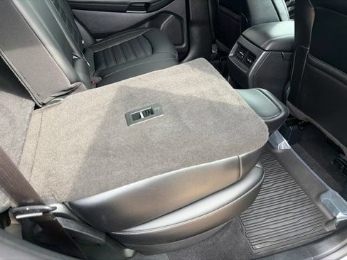 Used 2022 Ford Edge SEL w/ Convenience Package AWD/4WD image 44