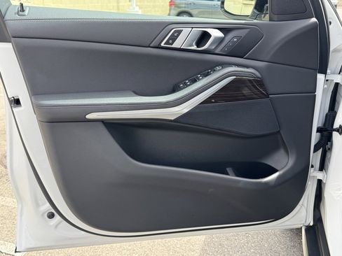 Used 2020 BMW X5 xDrive40i w/ Convenience Package image 19