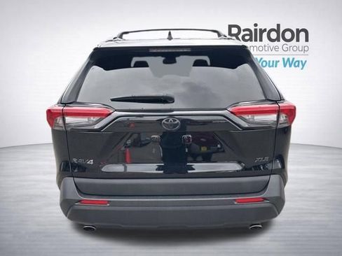 Used 2020 Toyota RAV4 XLE w/ All Weather Liner Package image 6