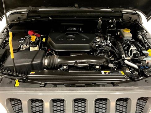 Used 2022 Jeep Wrangler Unlimited Sport image 28