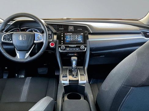 Used 2018 Honda Civic EX image 7