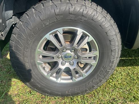 Used 2019 Ford F150 Lariat AWD/4WD image 32