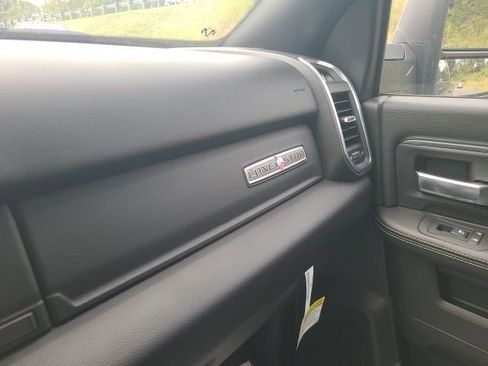 New 2025 RAM 2500 Lone Star AWD/4WD image 19