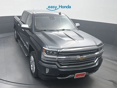 Used 2017 Chevrolet Silverado 1500 High Country AWD/4WD image 18