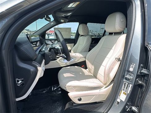 New 2026 Mercedes-Benz GLS 450 4MATIC image 15