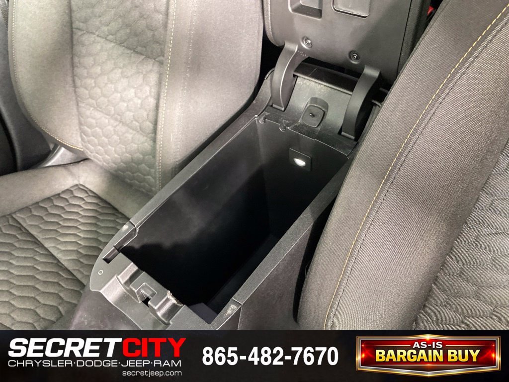 Used 2018 Chevrolet Equinox LT FWD image 24
