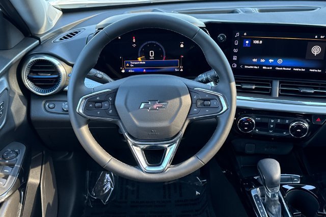 New 2026 Chevrolet Trax LT w/ Driver Confidence Package FWD image 22