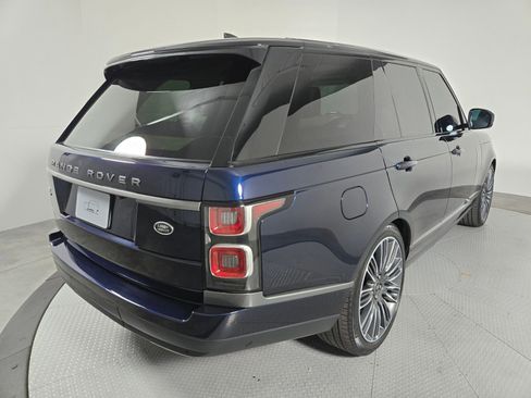 Used 2021 Land Rover Range Rover Westminster Edition image 2