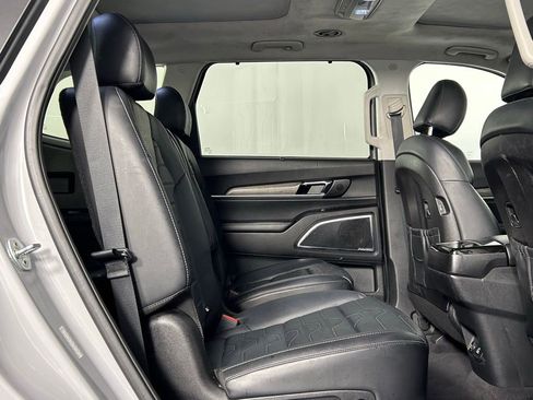 Used 2021 Kia Telluride SX w/ SX Prestige Package AWD/4WD image 13