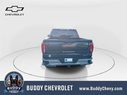Used 2023 GMC Sierra 1500 SLT w/ X31 Off-Road Package AWD/4WD image 7