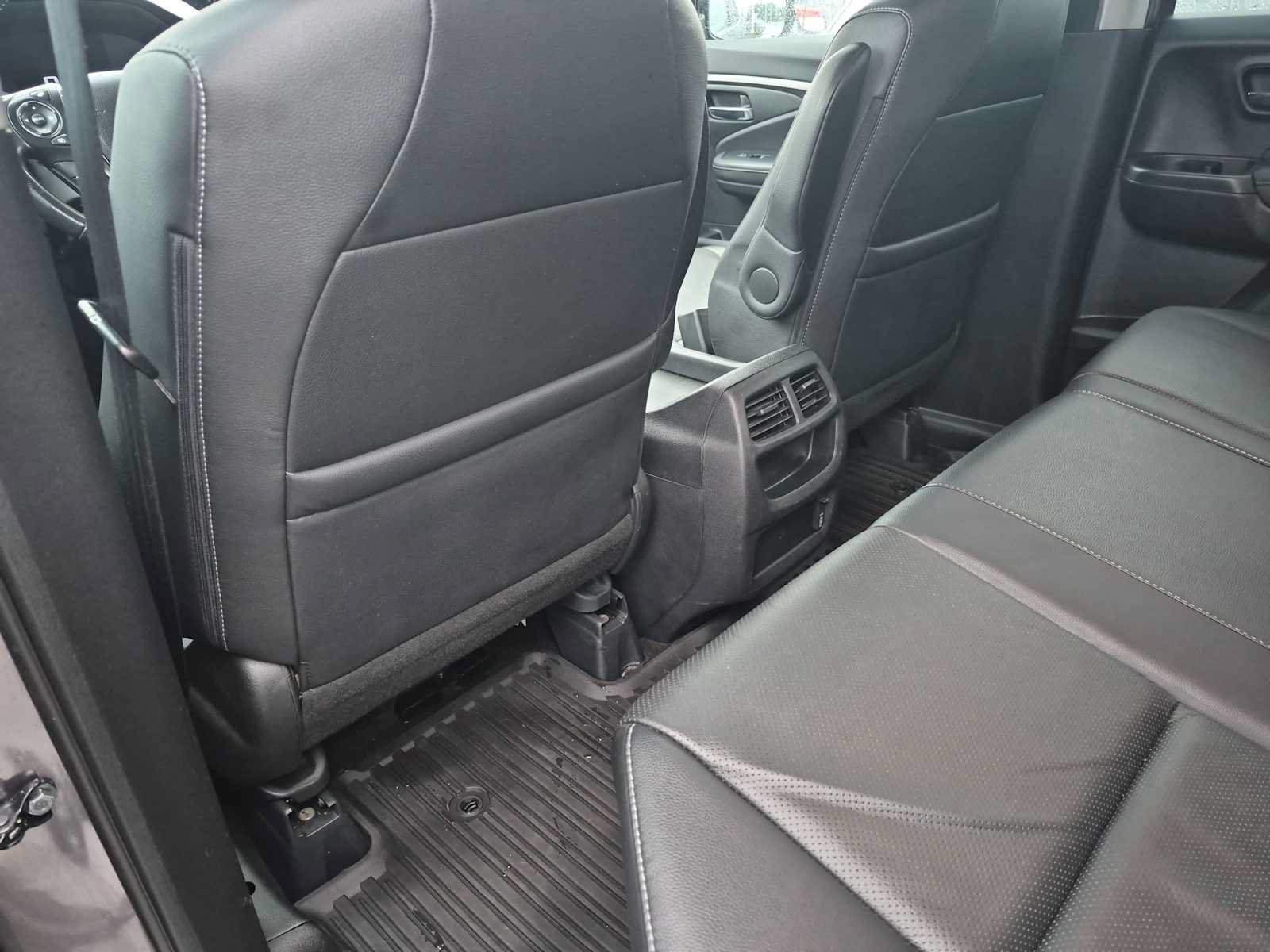 Certified 2019 Honda Ridgeline RTL-T image 18