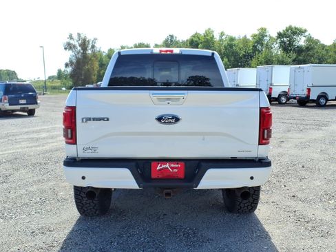 Used 2015 Ford F150 Lariat w/ Equipment Group 502A Luxury AWD/4WD image 5