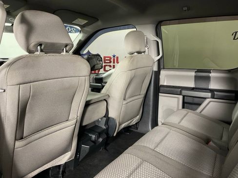 Certified 2018 Ford F150 XLT AWD/4WD image 15