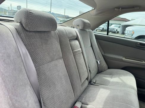 Used 2003 Toyota Camry LE FWD image 4