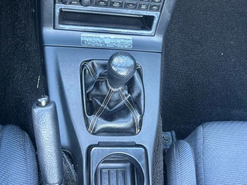 Used 1993 MAZDA MX-5 Miata Limited Edition image 36