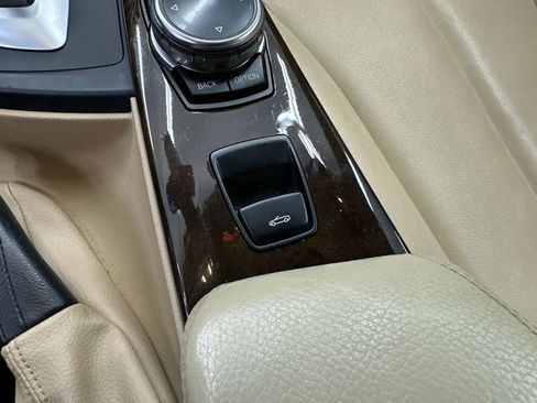 Used 2015 BMW 428i Convertible RWD image 28