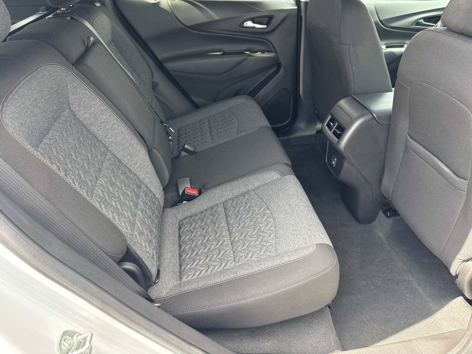 Used 2024 Chevrolet Equinox LT w/ LPO, Cargo Package FWD image 31