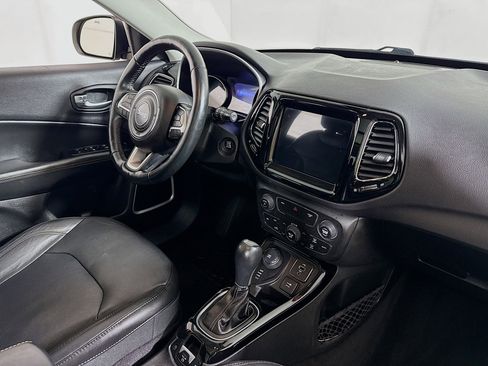 Used 2018 Jeep Compass Limited w/ Navigation Group image 28