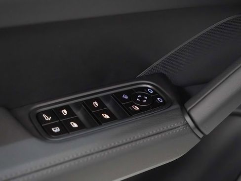 New 2026 Porsche Cayenne E-Hybrid image 23