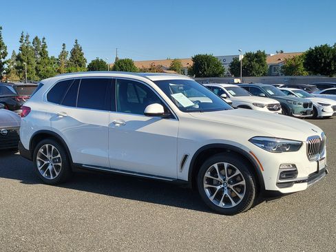 Used 2019 BMW X5 xDrive40i w/ Convenience Package AWD/4WD image 27