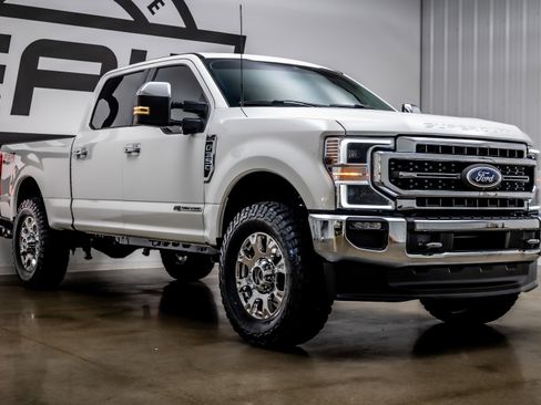 Used 2020 Ford F350 Lariat w/ Lariat Ultimate Package image 30