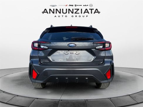 Used 2024 Subaru Crosstrek 2.0i Premium w/ Popular Package #4 image 4