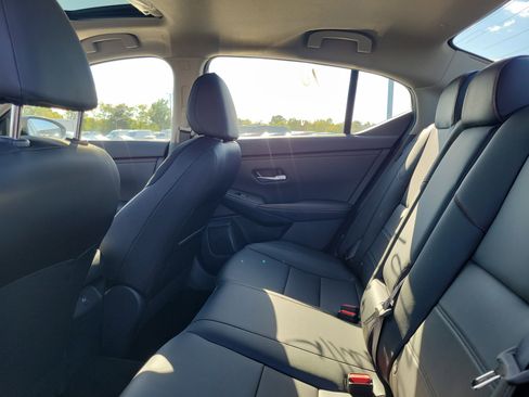 New 2025 Nissan Sentra SR w/ SR Premium Package image 11