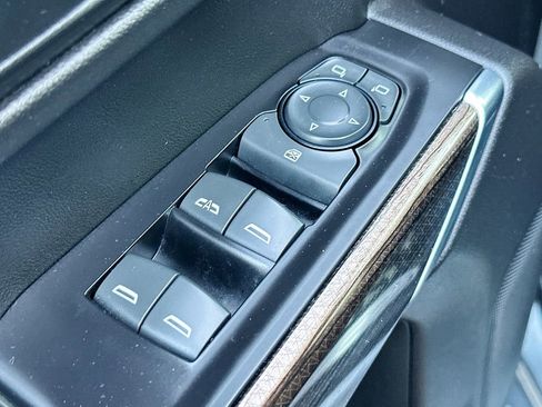 Used 2020 Chevrolet Silverado 1500 LT Trail Boss image 18