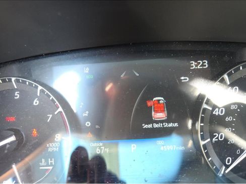 Used 2021 Toyota Highlander XLE image 22