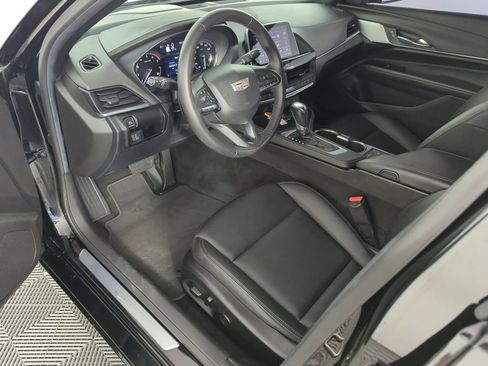 Used 2022 Cadillac CT4 Luxury w/ Sun And Sound Package RWD image 10