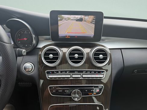 Used 2018 Mercedes-Benz C 300 4MATIC Sedan image 14