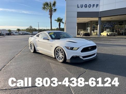 Used 2017 Ford Mustang GT Premium image 1
