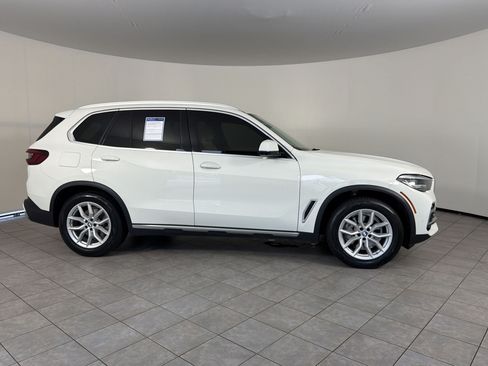 Used 2021 BMW X5 xDrive40i w/ Premium Package 2 AWD/4WD image 8