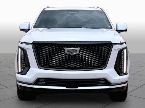 Used 2026 Cadillac Escalade Sport w/ Touring Package AWD/4WD image 4