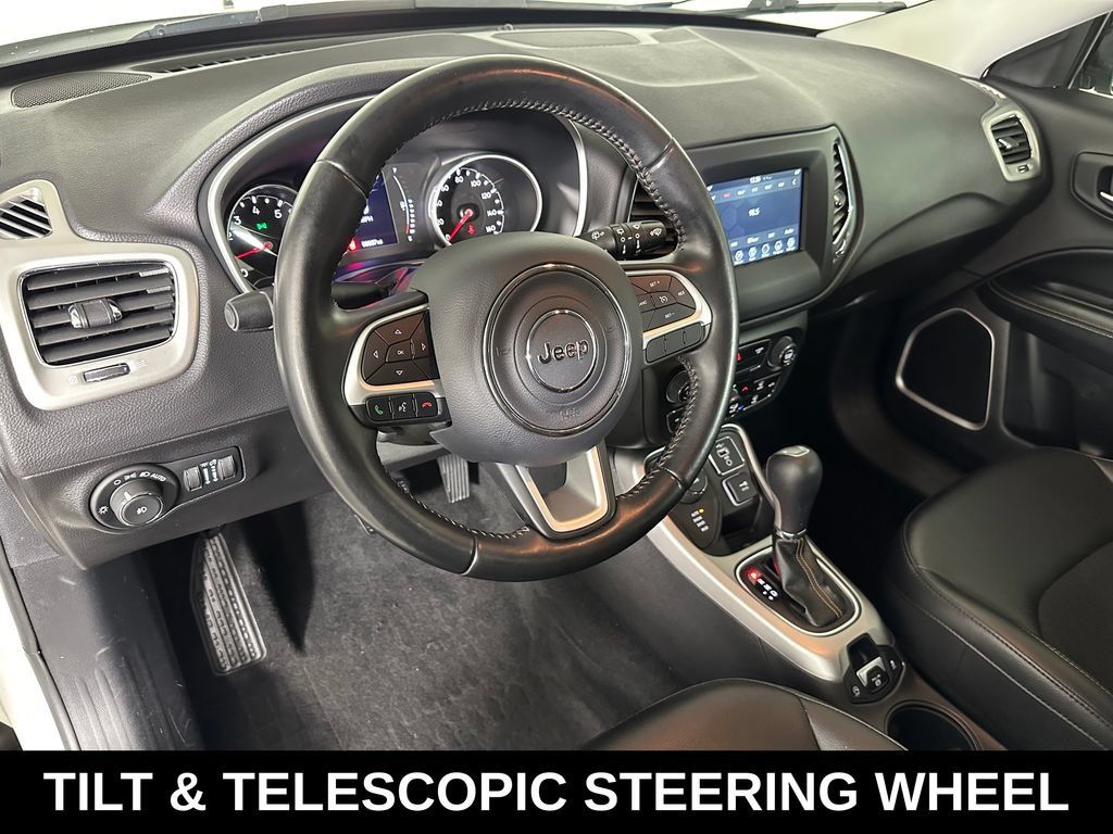 Used 2020 Jeep Compass Latitude AWD/4WD image 10