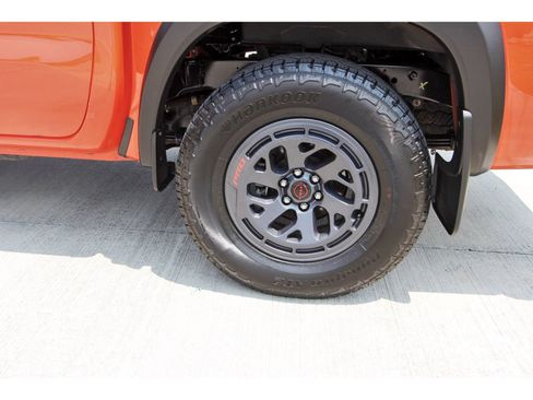 Certified 2025 Nissan Frontier PRO-4X w/ Pro Convenience Package AWD/4WD image 33