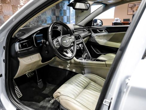 Used 2020 Genesis G70 3.3T w/ Elite Package image 3