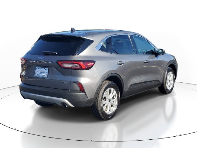 Used 2024 Ford Escape Active w/ Tech Pack #1 AWD/4WD image 4