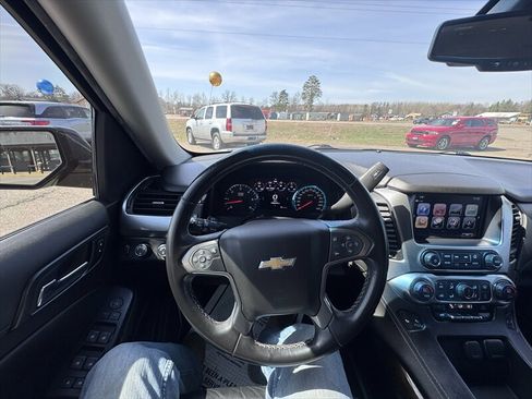 Used 2017 Chevrolet Suburban LT w/ Max Trailering Package AWD/4WD image 15
