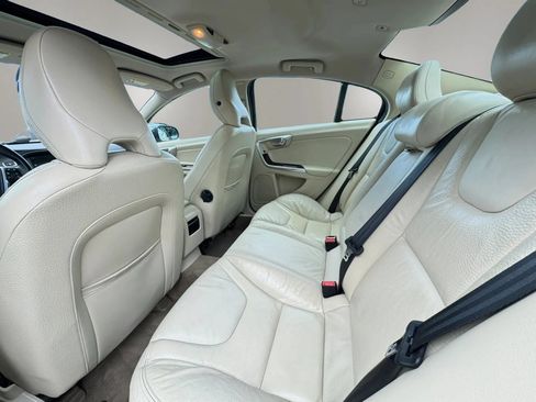 Used 2012 Volvo S60 T5 FWD image 13