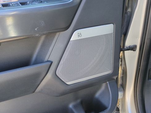 Used 2024 Ford F150 Lariat AWD/4WD image 13